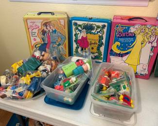 Vintage Barbie & Little People 