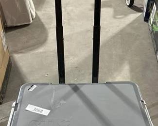 22 QT ULTRA-LIGHT WHEELED COOLER
