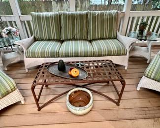Lloyd Loom premiere, wicker furniture 3 cushion couch
