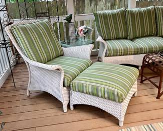 Another View - Lloyd Loom premiere, wicker furniture