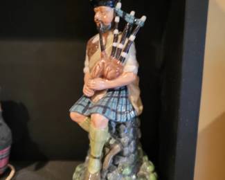 Royal Doulton, The Piper