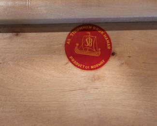Strommen Bruk Hamar Accordion Sewing Cabinet