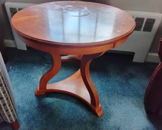 Ethan Allen Side Table