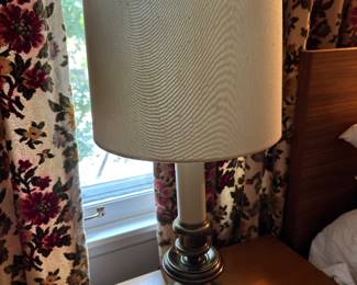 (2) table lamps (only one photographed)