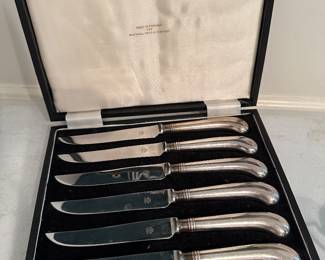 Marshall Fields knife set