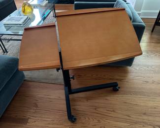 Reading desk