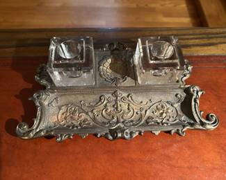 Vintage double ink well