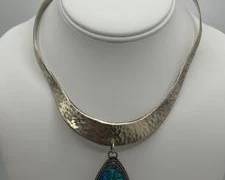 Mexican Hammered Sterling Silver Collar Necklace Featuring Teardrop Opal Pendant | Total Weight 54.4 grams
