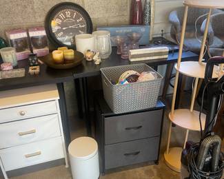 3 drawer compartment organizers, tables, air diffusers, clock, candles, vases