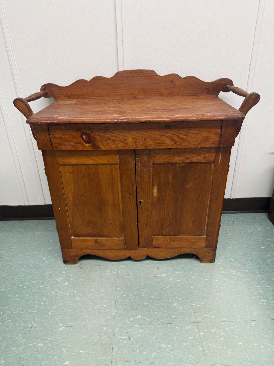 Antique Wood Washstand $150