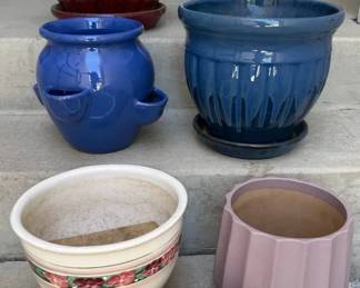 Assorted Decorative Ceramic Planters Cachepots, 7Piece Collection Collection of seven decorative