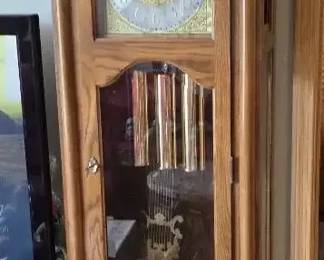 Ridgeway La Vogue Model 170 Grandfather Clock with Documentation