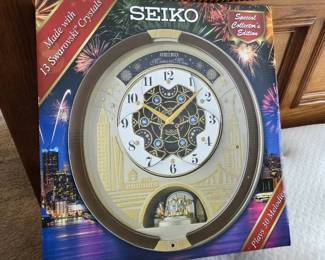 Seiko Melodies In Motion Clock Like new in box