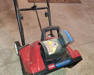 Snow blower