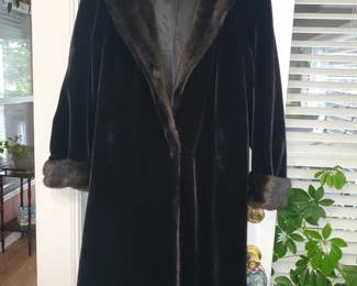 Pseudo beautiful fur coat