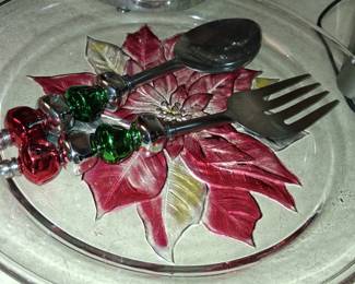Christmas plate and serving set