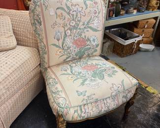 Love this little ladies chair. Excellent condition