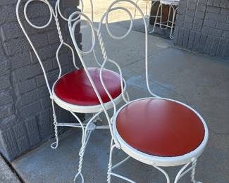 4 Ice Cream Chairs - excellent condition