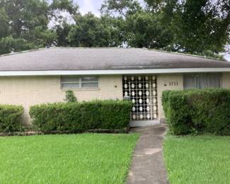 Double lot TEAR DOWN value over 500k