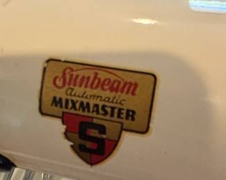 Vintage Sunbeam Mixmaster Automatic Model S Stand Mixer second image