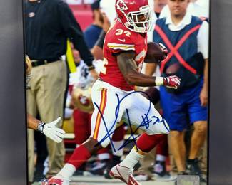 Knile Davis Kansas City Chiefs #34 Autographed Photoraph, Framed Under Glass, 10" x 8"