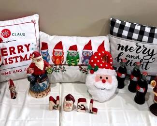 SANTA CLAUS IS COMING