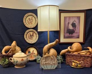 Farmhouse Autumn Vignette