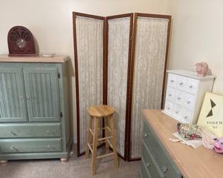 lace folding room divider 