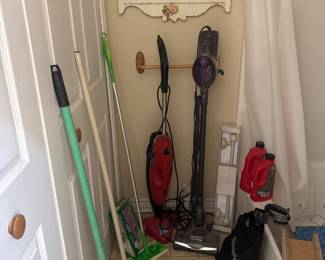 swiffers and sweepers 