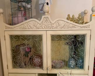 little wall shelf 
