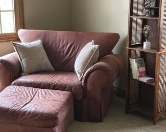 Leather oversized chair