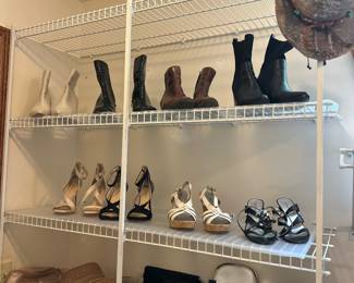 Women's shoes size 7