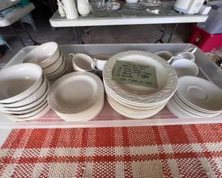 Martha Stewart acorn and Oak Leaf 54 pieces