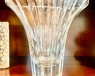 LB vase