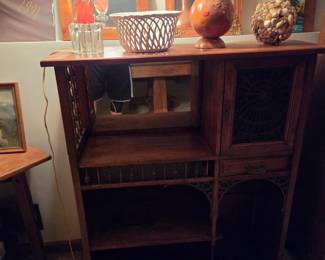 Antique Arts and Crafts Spindle Shelf Cabinet