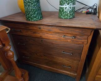 Antique Tiger Oak Three-Drawer Dresser