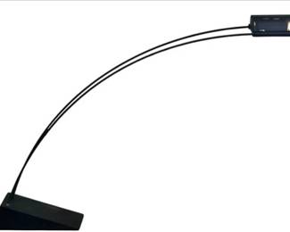 Minimalist Desk Lamp Robert Sonneman, 1980s Adjustable Silver-Toned Metal Desk Lamp With Articulated