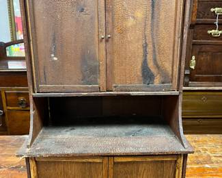 Child’s step back cupboard