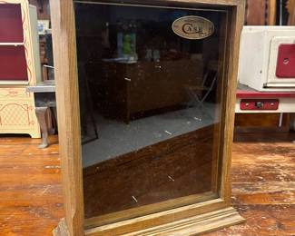 Case Kife Display
