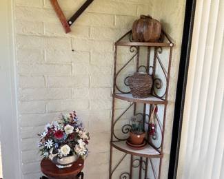 Corner metal and wood wall unit