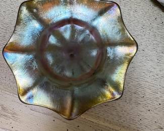 Tiffany iridescent glass plate