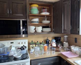 Assorted Kitchenware (includes tupperware, dishes, cups, mugs, etc.)