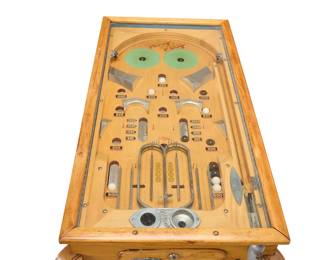 1337 A Genco 'Roly Poly' pinball machine Introduced 1936 Serial number: 14004 40" H x 44" W x 23.5" D Estimate: $400 - $600