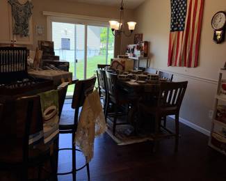 Items Located In The Kitchen / Dining Room