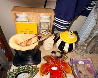Items Located In The 2nd Bedroom (MASTER)
