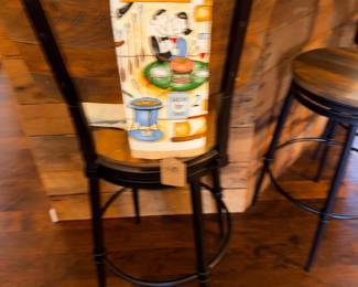 Items Located In The Kitchen / Dining Room