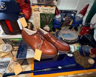 Items Located In The 1st Bedroom (Office)