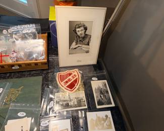 Items Located In The 2nd Bedroom (MASTER)