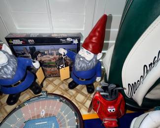 Items Located In The 1st Bedroom (Office)