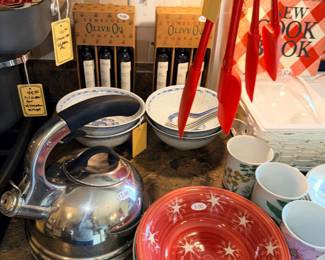 Items Located In The Kitchen / Dining Room